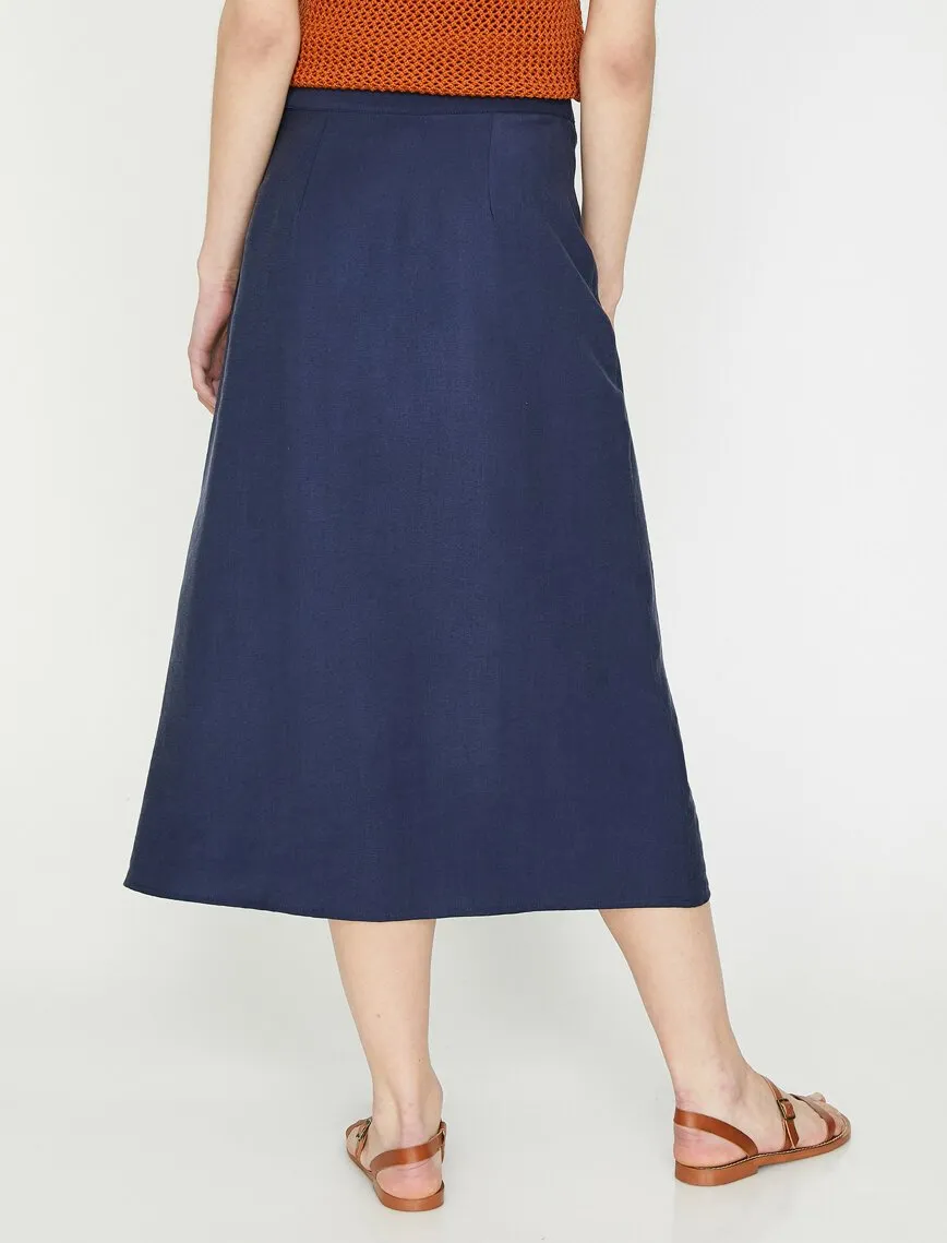 11927 Navy Button Detailed Midi Skirt