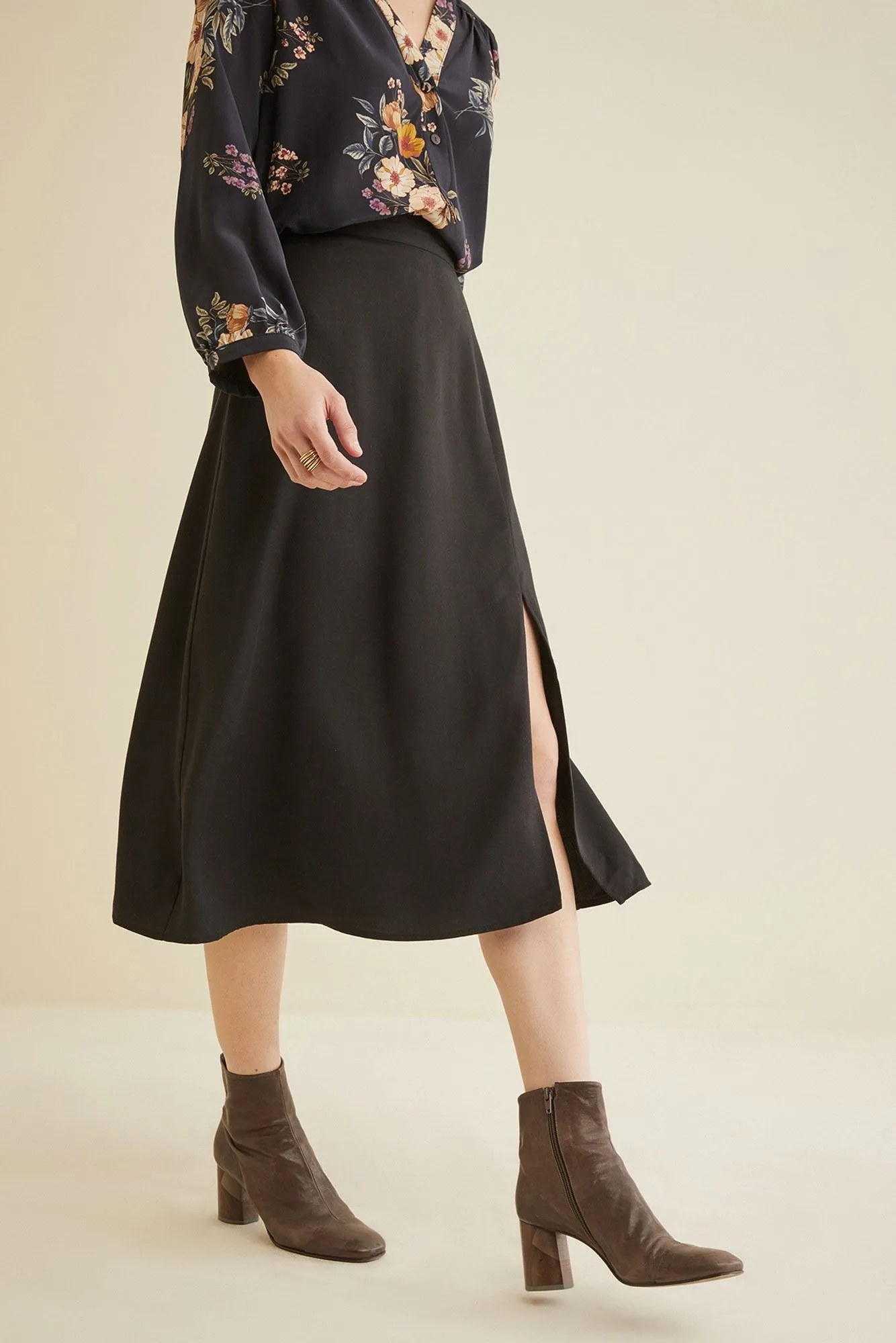 Asako Midi Skirt