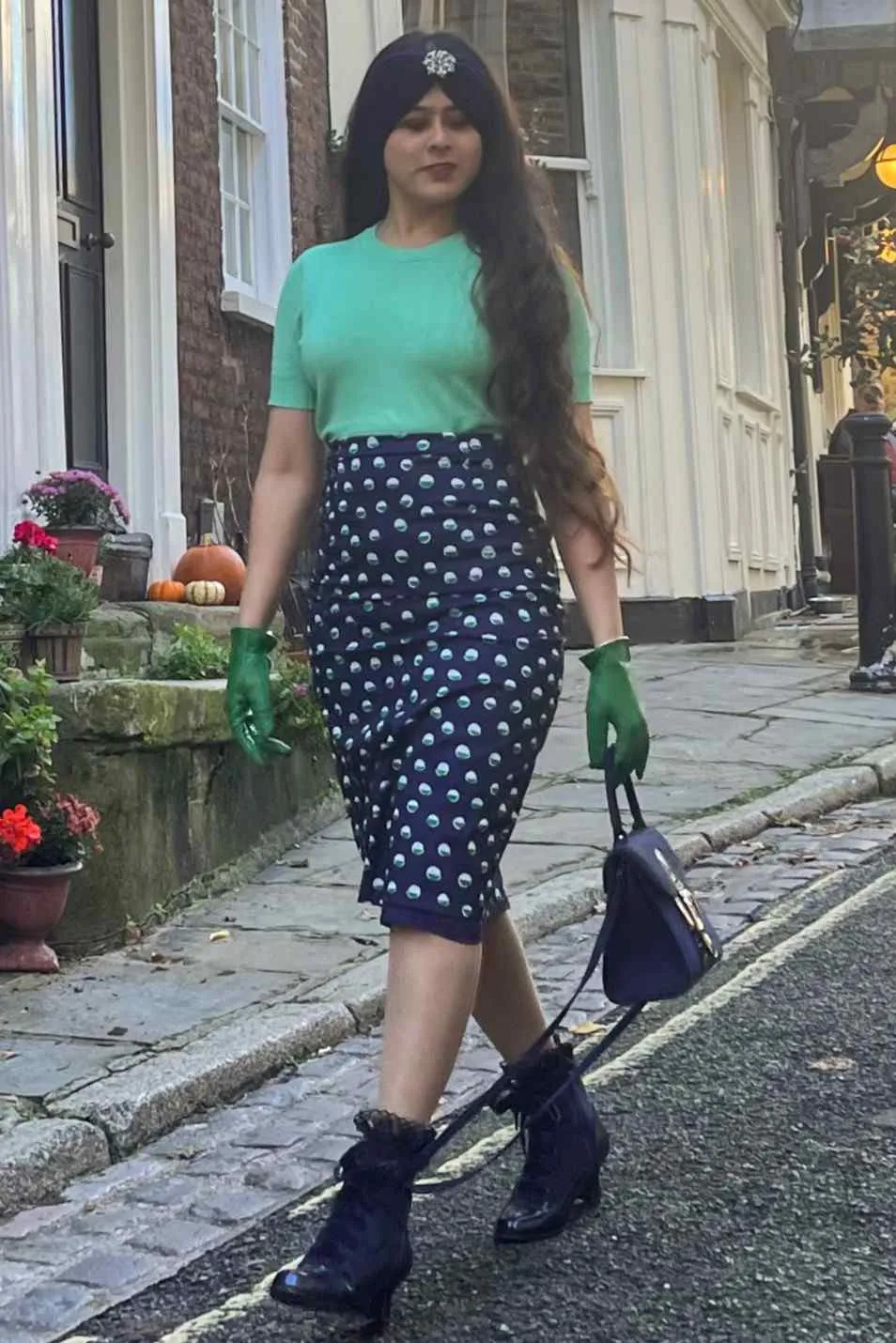 Falda Navy Pencil Skirt With White & Green Polka Dots