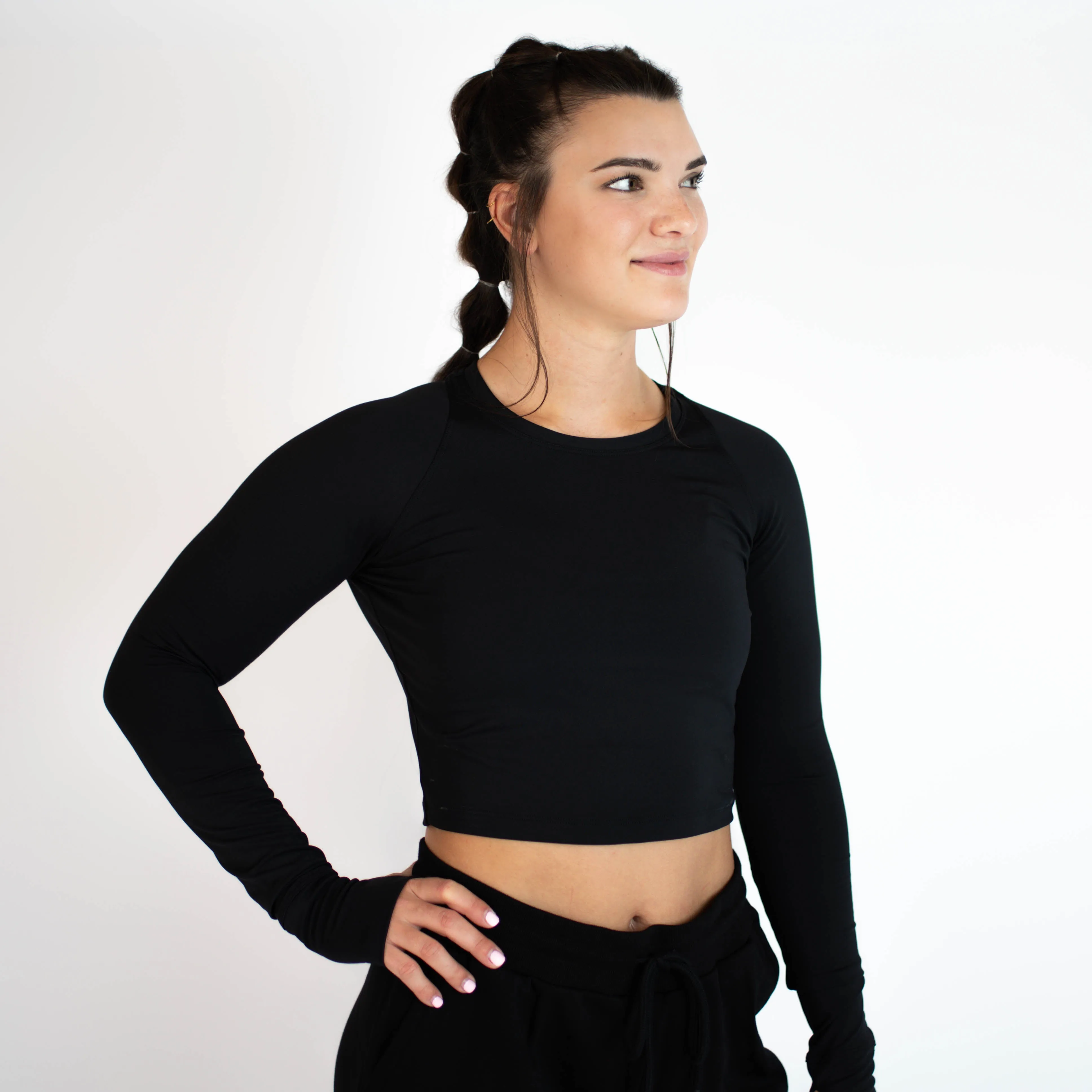 FLEO Foundation Long Sleeve Crop (Janus) - Black