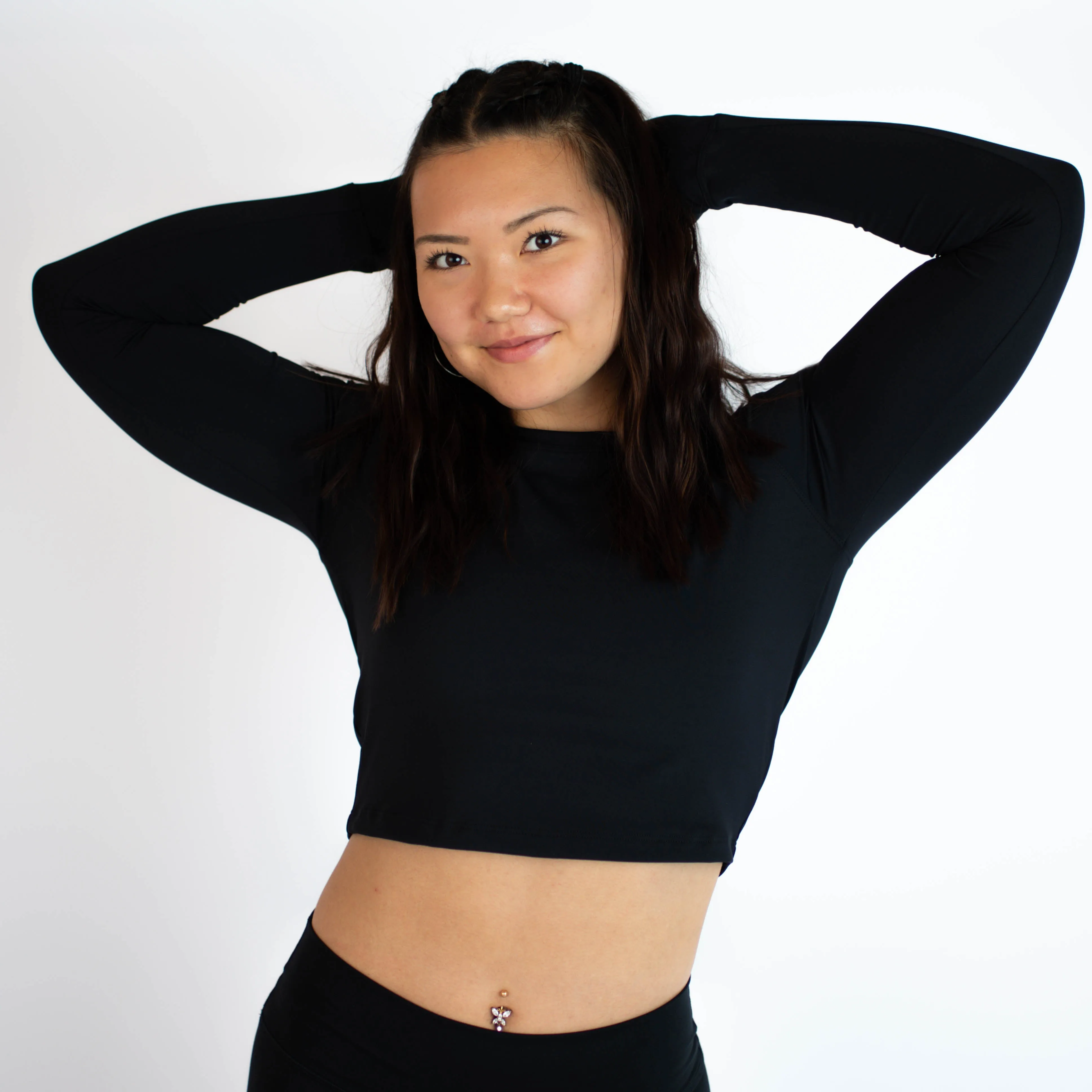 FLEO Foundation Long Sleeve Crop (Janus) - Black