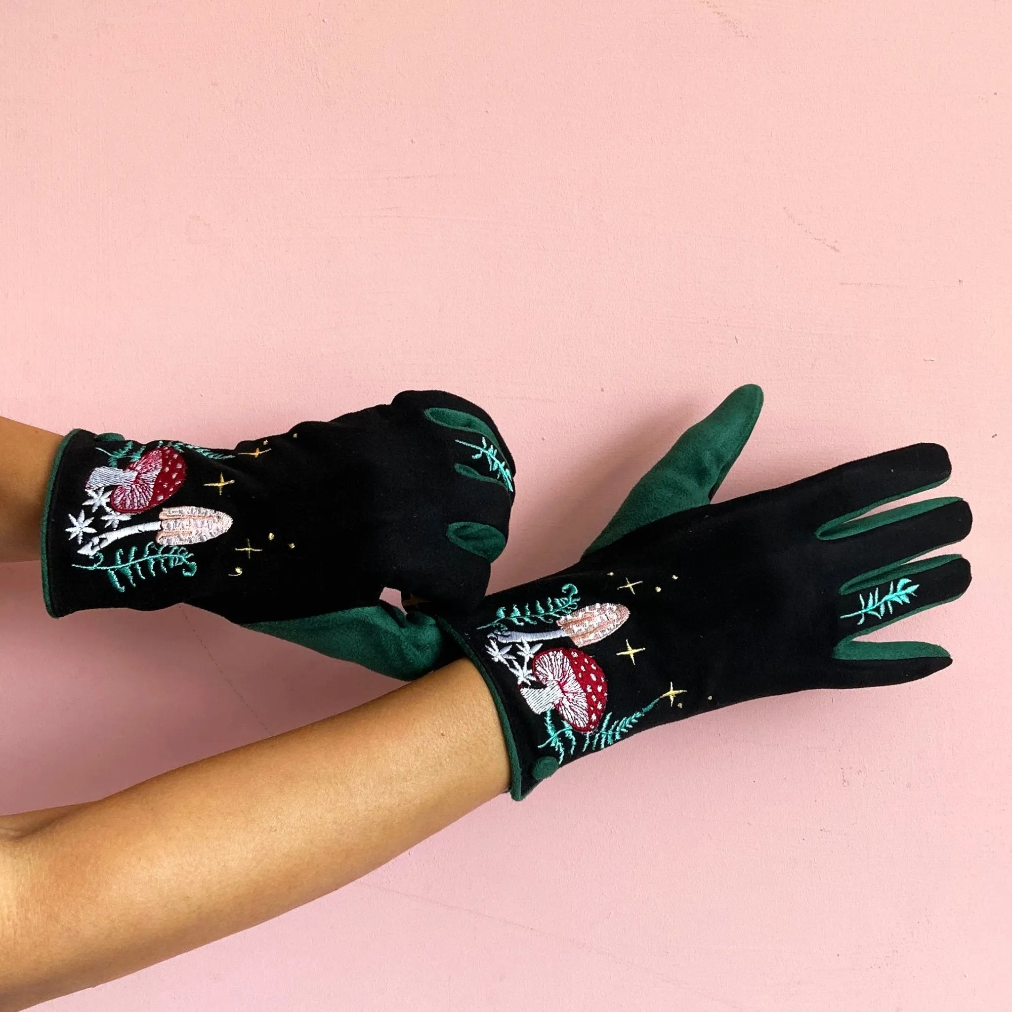 Forage Embellished Gloves