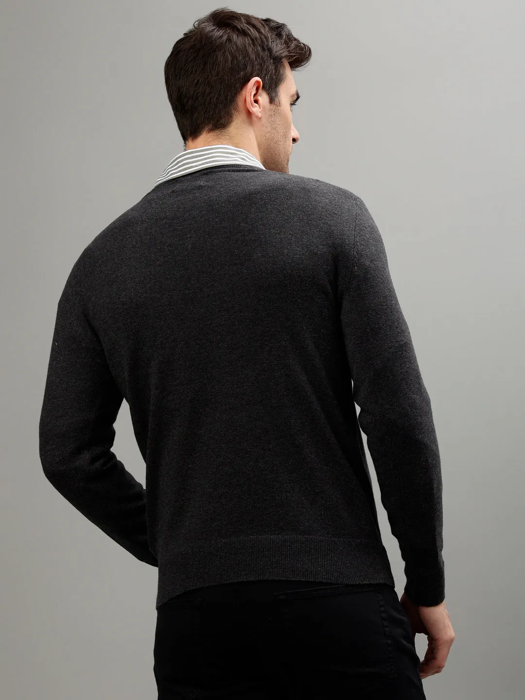 Gant Men Solid V Neck Long Sleeves Sweater