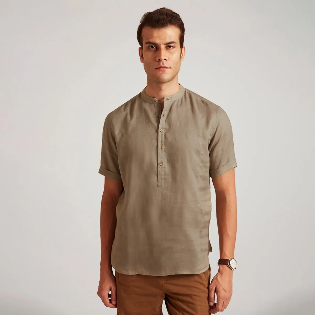 Leo Organic Linen Round Collar Henley Shirt