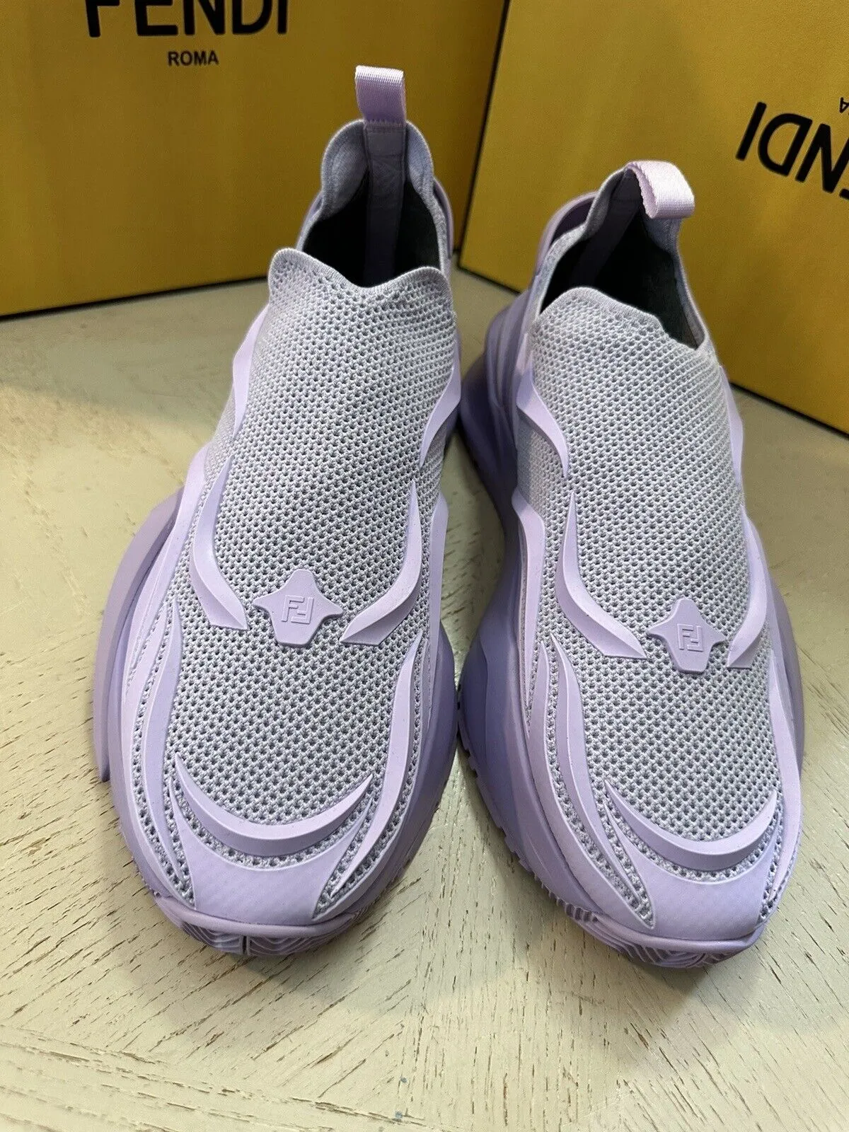 NIB $1050 Fendi Flow Knit Low Top Sneakers Lilac/Purple 10 US/9 UK 7E1504