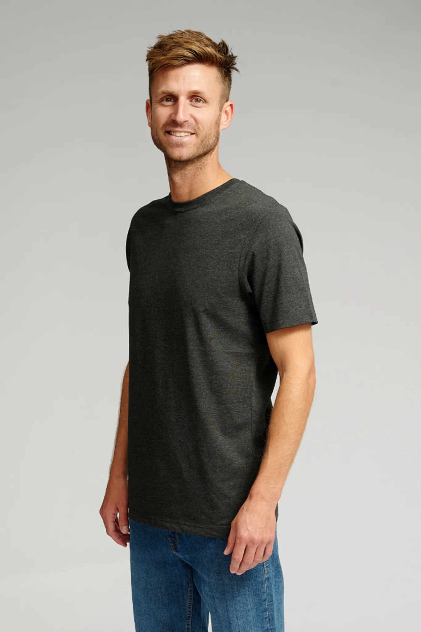 Organic Basic T-shirt - Dark Grey