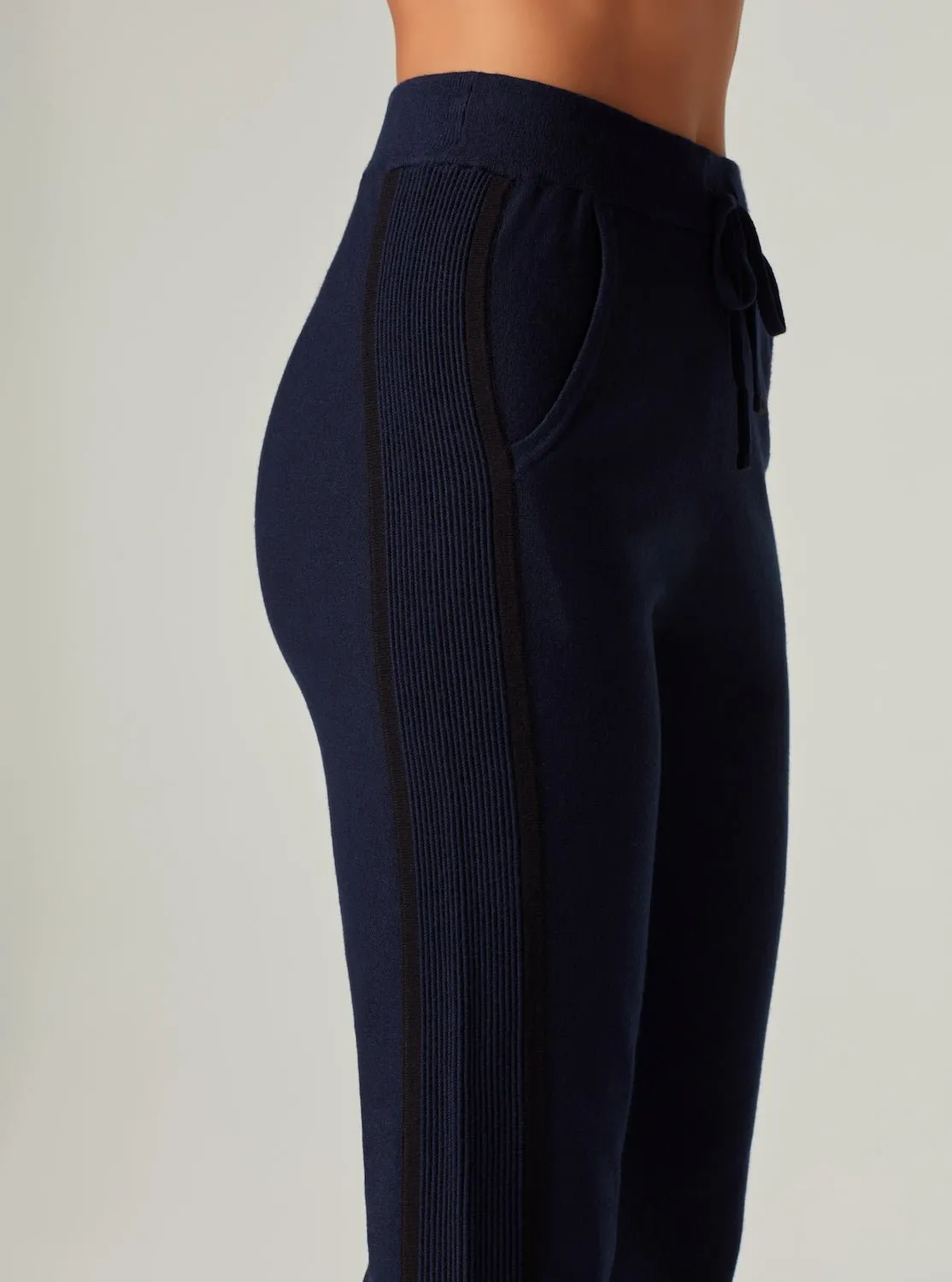 Portola Jogger - Dress Blues - final sale