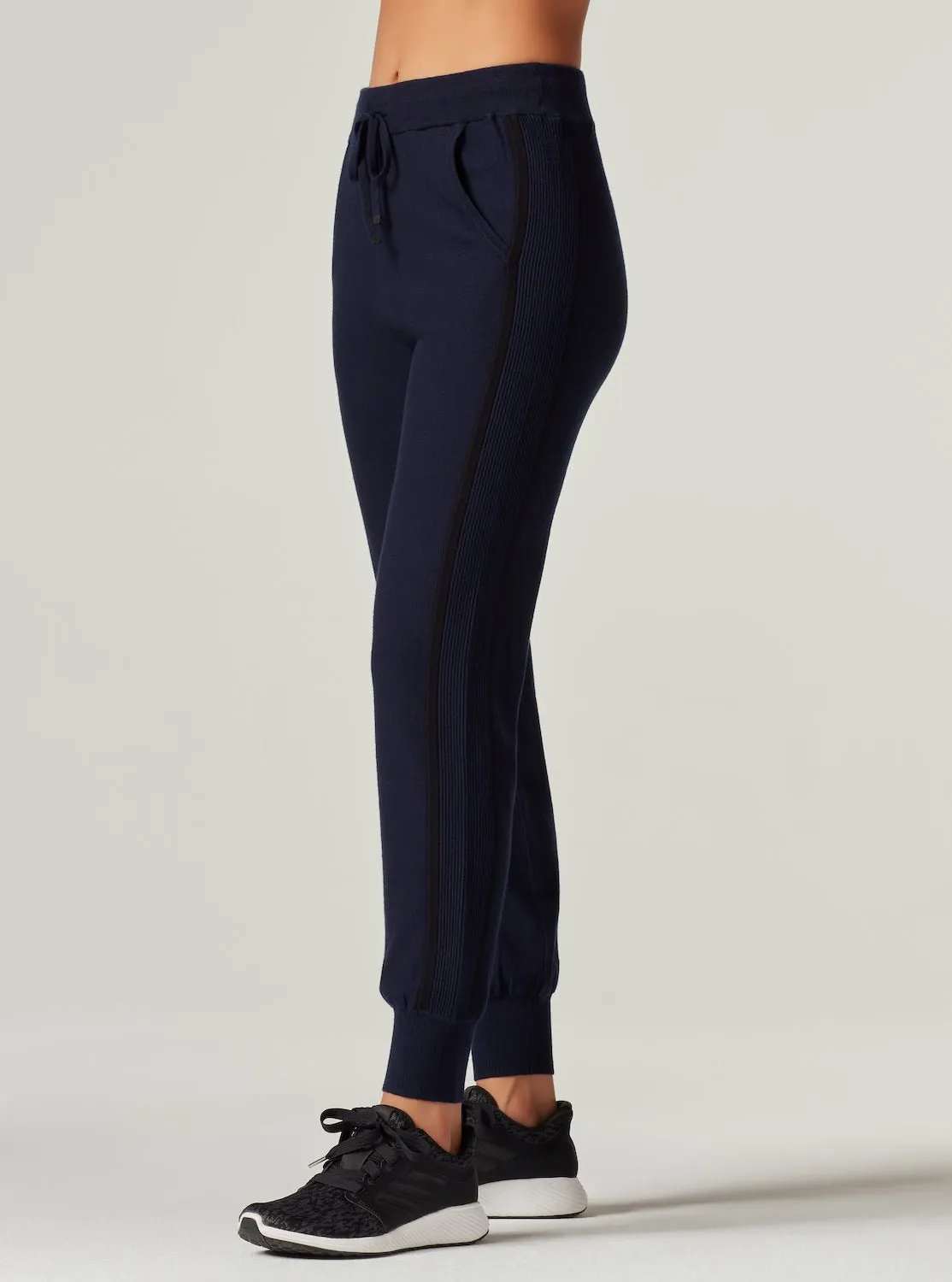 Portola Jogger - Dress Blues - final sale