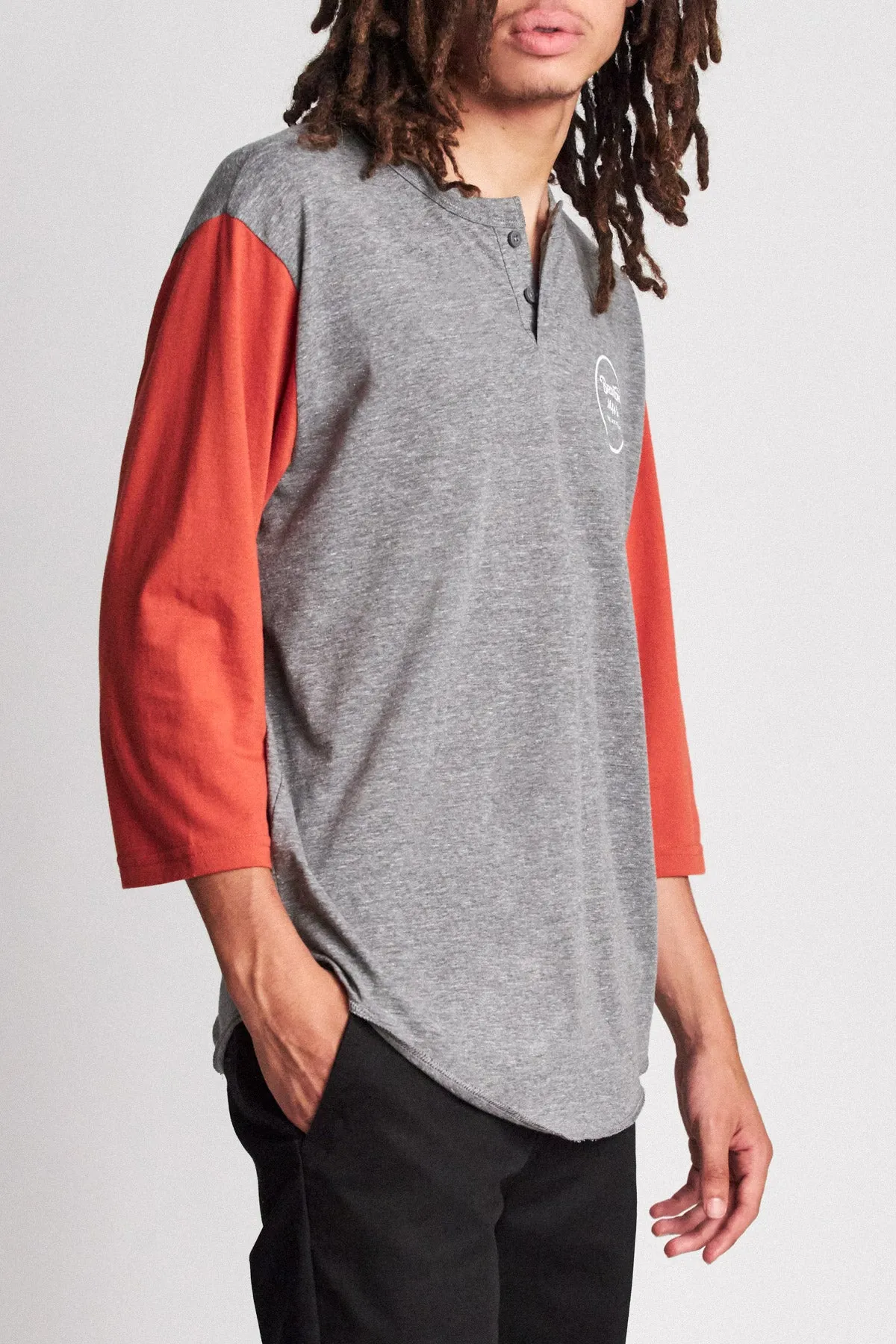 Wheeler 3/4 Sleeve Henley - Heather Grey/Henna