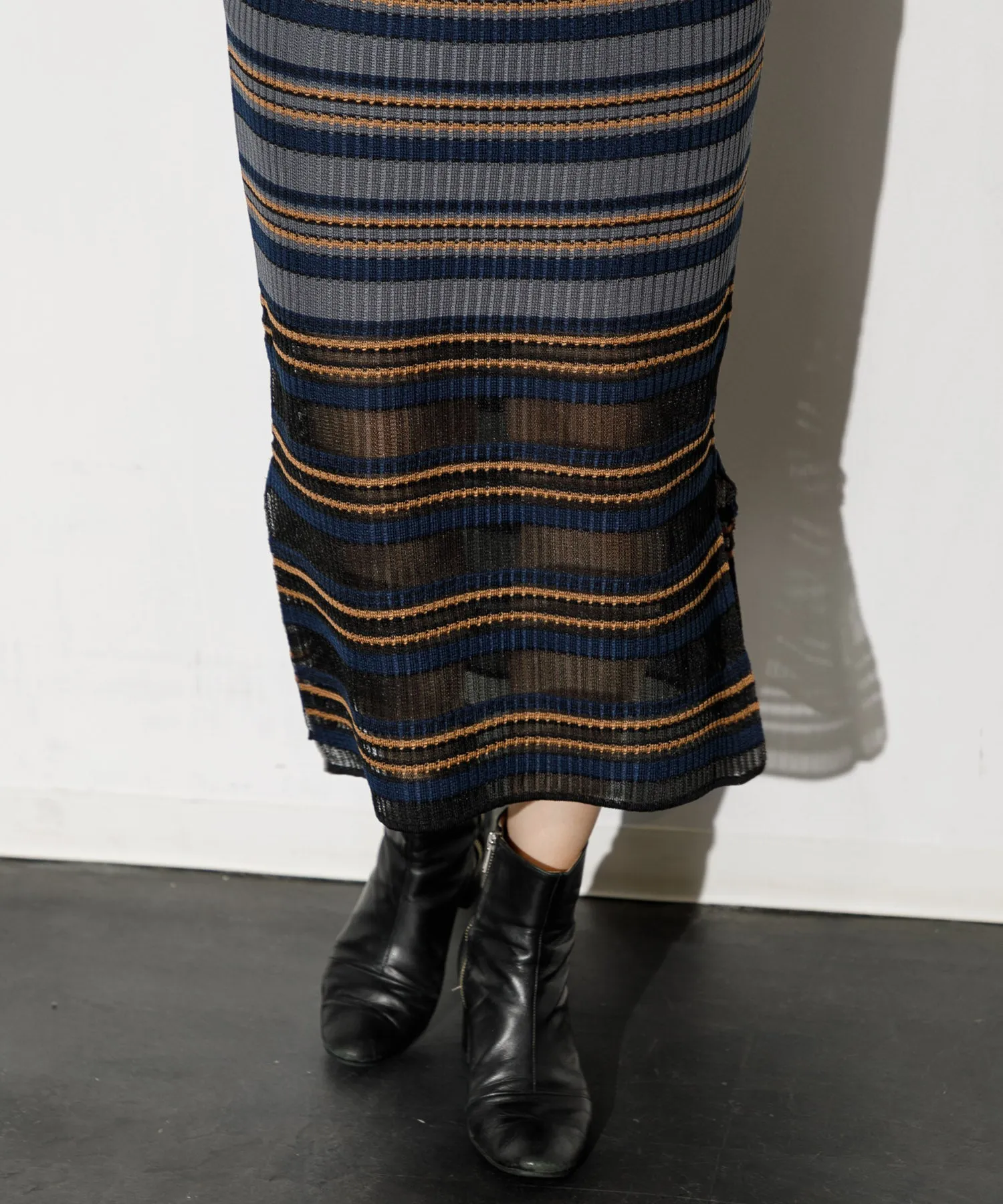 【WOMEN】TRICOTÉ BORDER SKIRT