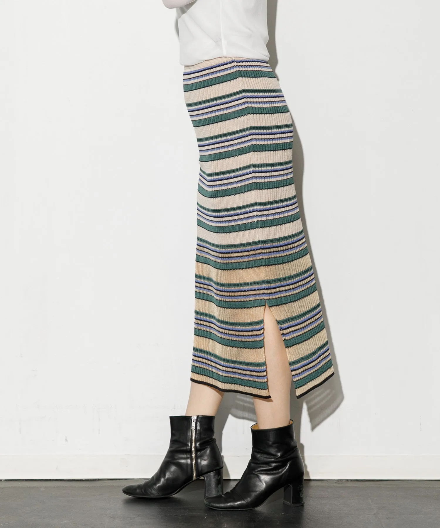 【WOMEN】TRICOTÉ BORDER SKIRT